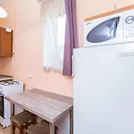 в центрі подобово на вулиці коперника 26 біля палацу мистецтв Διαμέρισμα