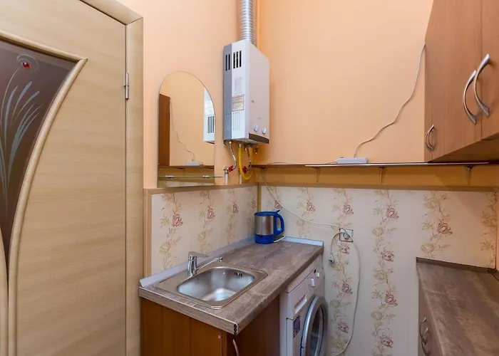 Apartamento в центрі подобово на вулиці коперника 26 біля палацу мистецтв *