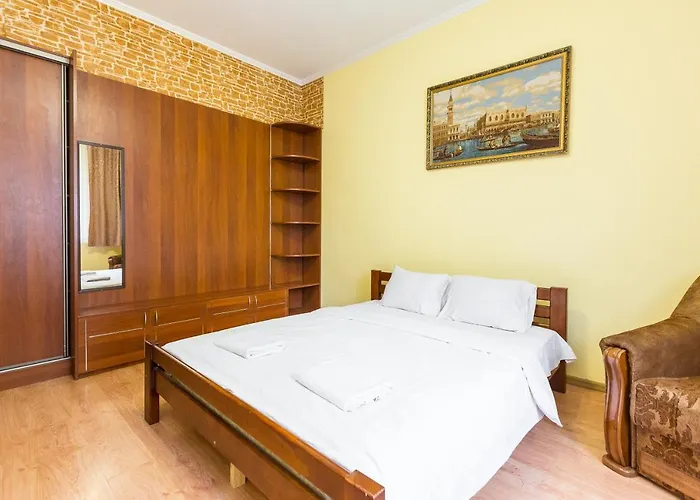 в центрі подобово на вулиці коперника 26 біля палацу мистецтв Apartment Lviv