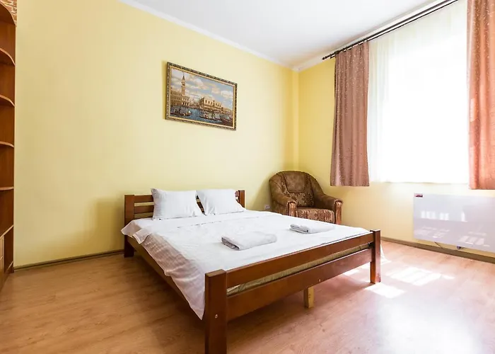 в центрі подобово на вулиці коперника 26 біля палацу мистецтв Apartment Lviv