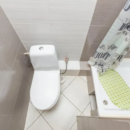 Apartament в центрі подобово на вулиці коперника 26 біля палацу мистецтв